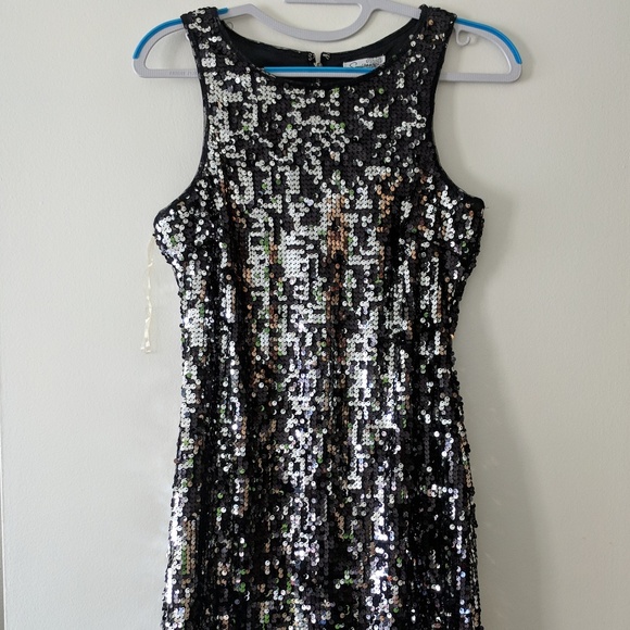 NWT Sequin Bodycon Dress by Speechless - Picture 1 of 4